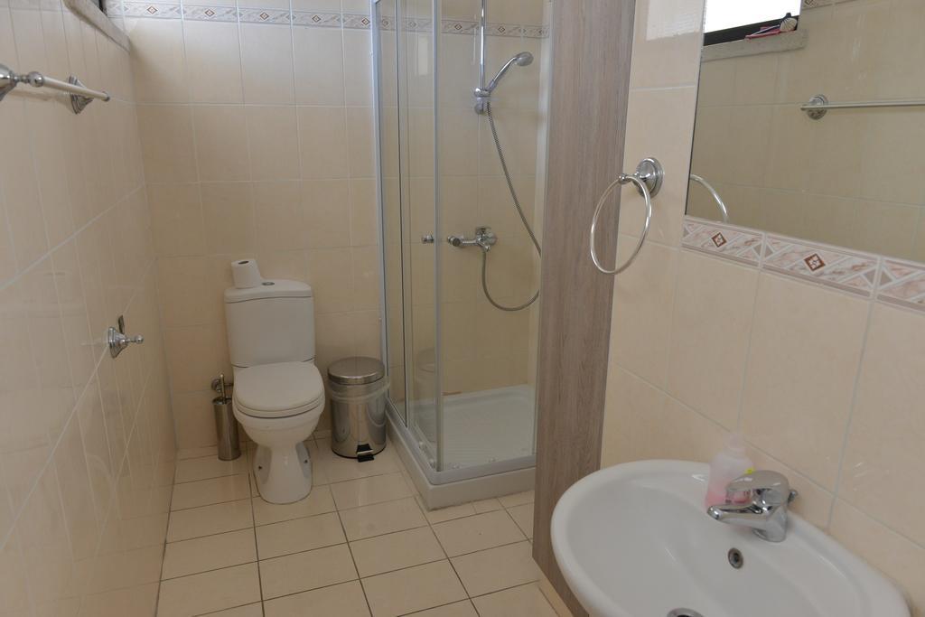 Poseidono'S Apartment Paphos 外观 照片